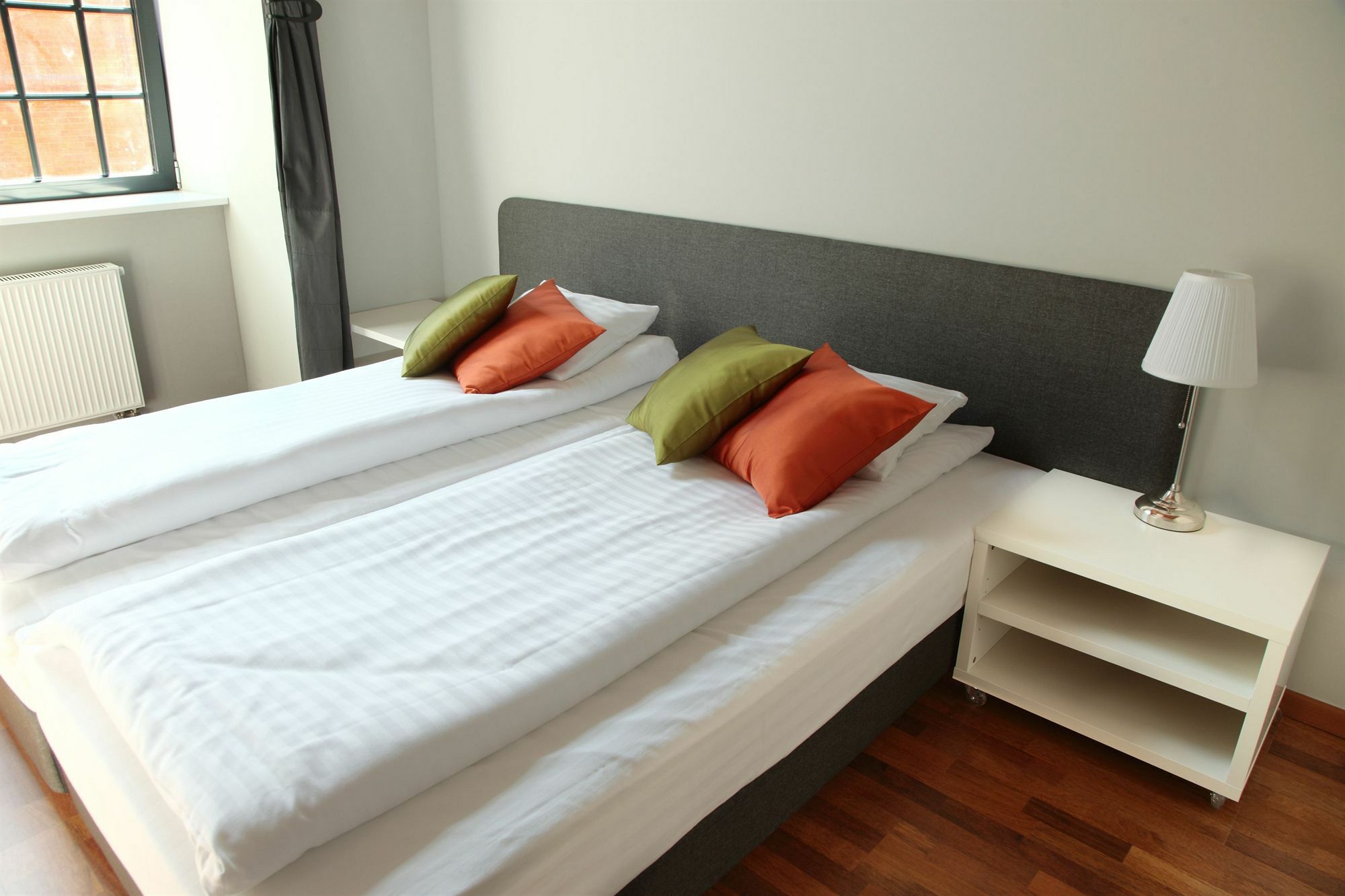 Loft Aparts Лодзь Экстерьер фото